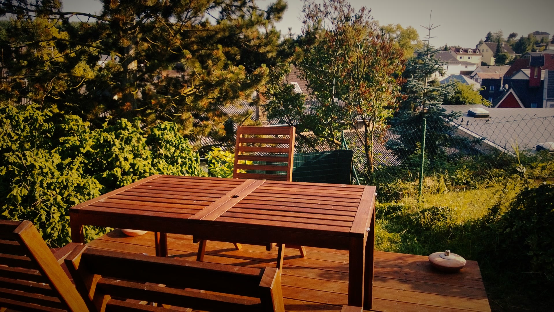 Done, with table and chairs
