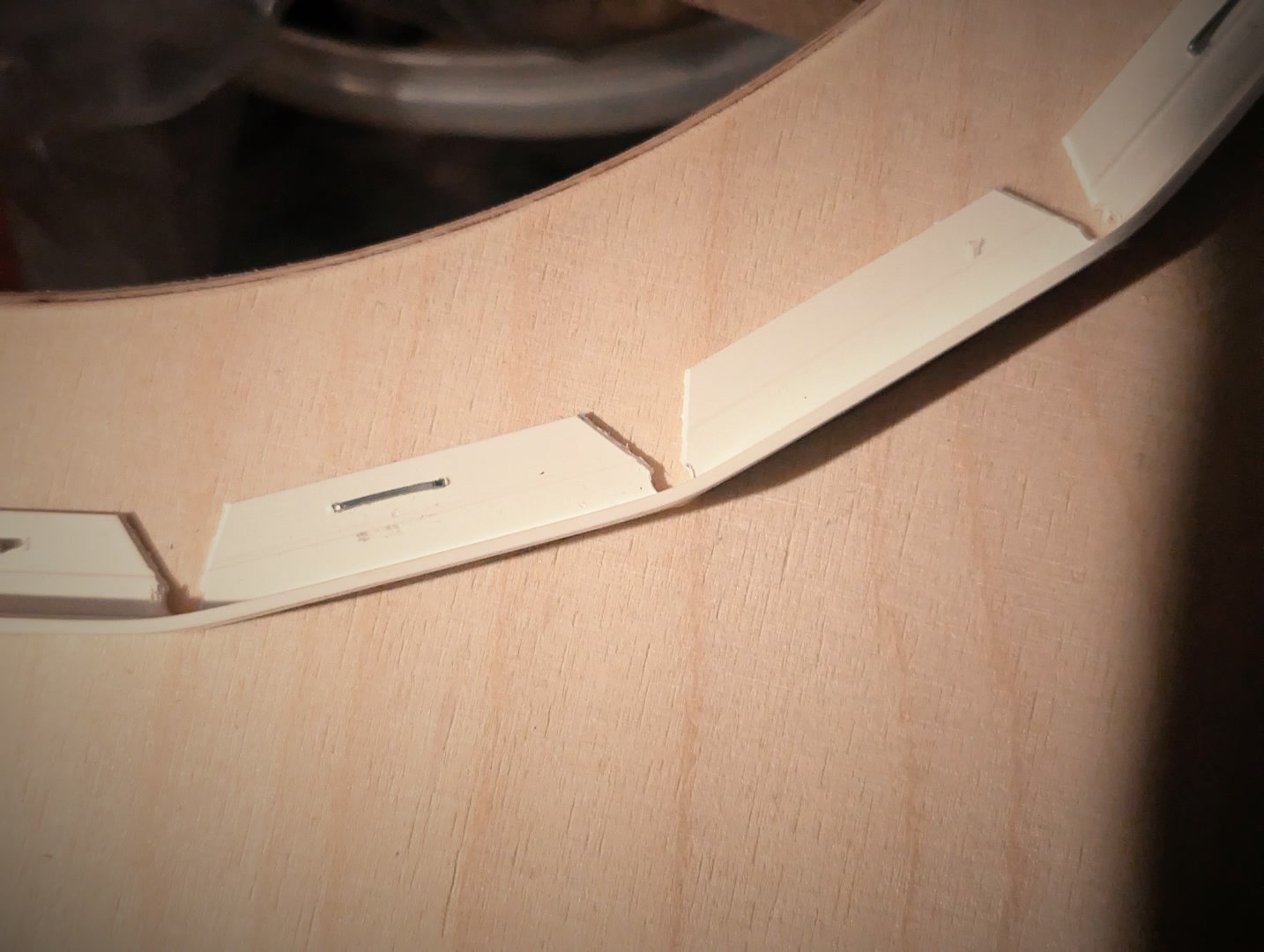 The notched profiles up close